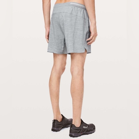 Lululemon Surge Athletic Run Short 6" / Heather Allover Sea Salt Light Cast Sz L - Picture 3 of 11